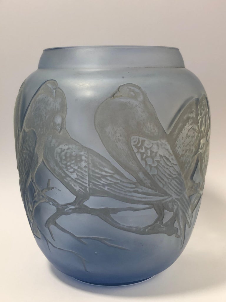 1924 René Lalique Pigeons Vase in Light Blue Glass with White Patina