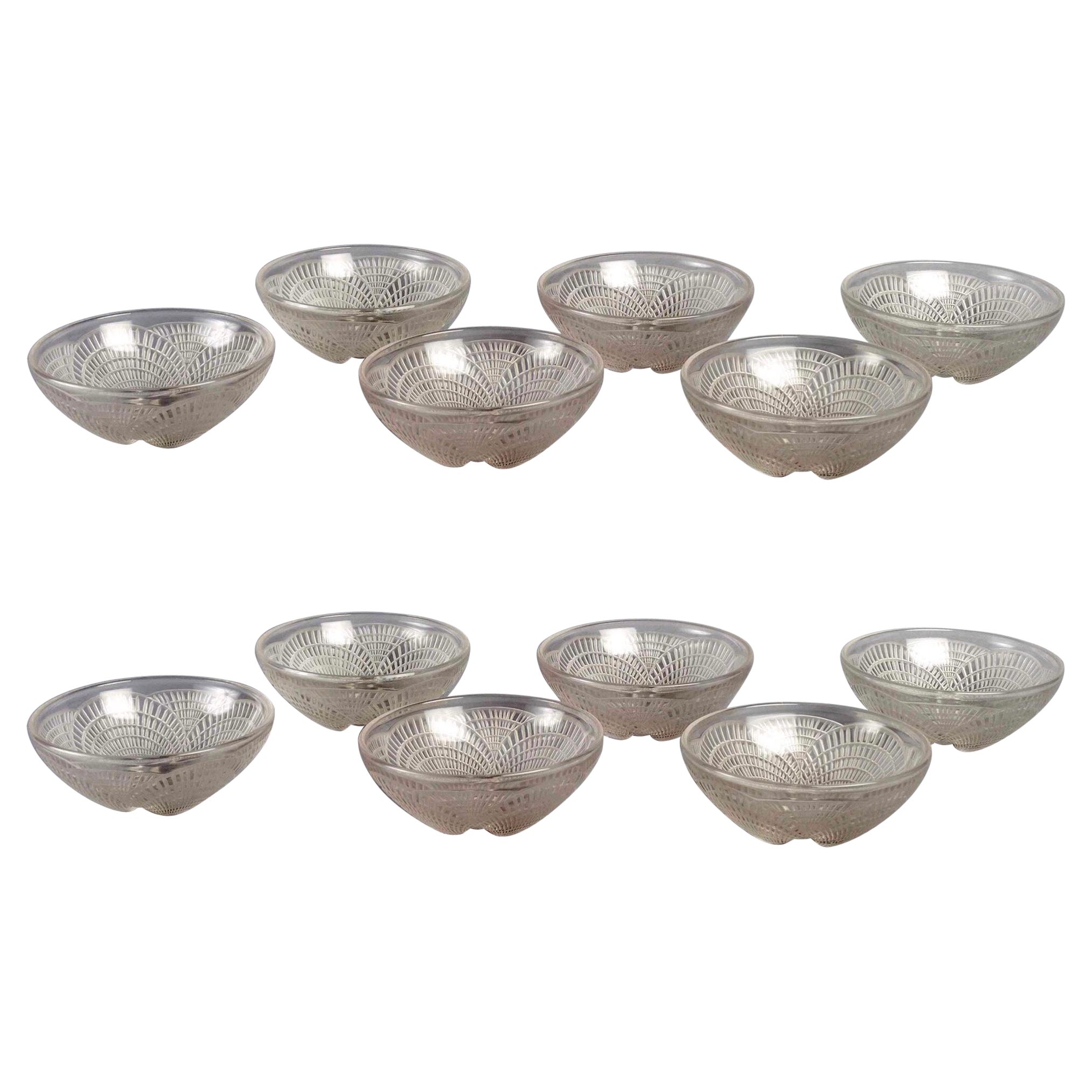 1924 René Lalique Set of 12 Glass Coquilles Hand Bowls, Shells Design