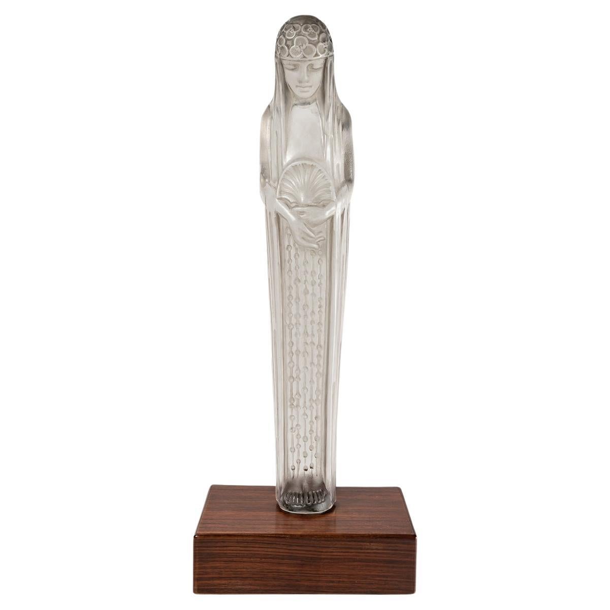 1924 René Lalique Statue Source De La Fontaine Galatee Frosted Glass Wooden Base