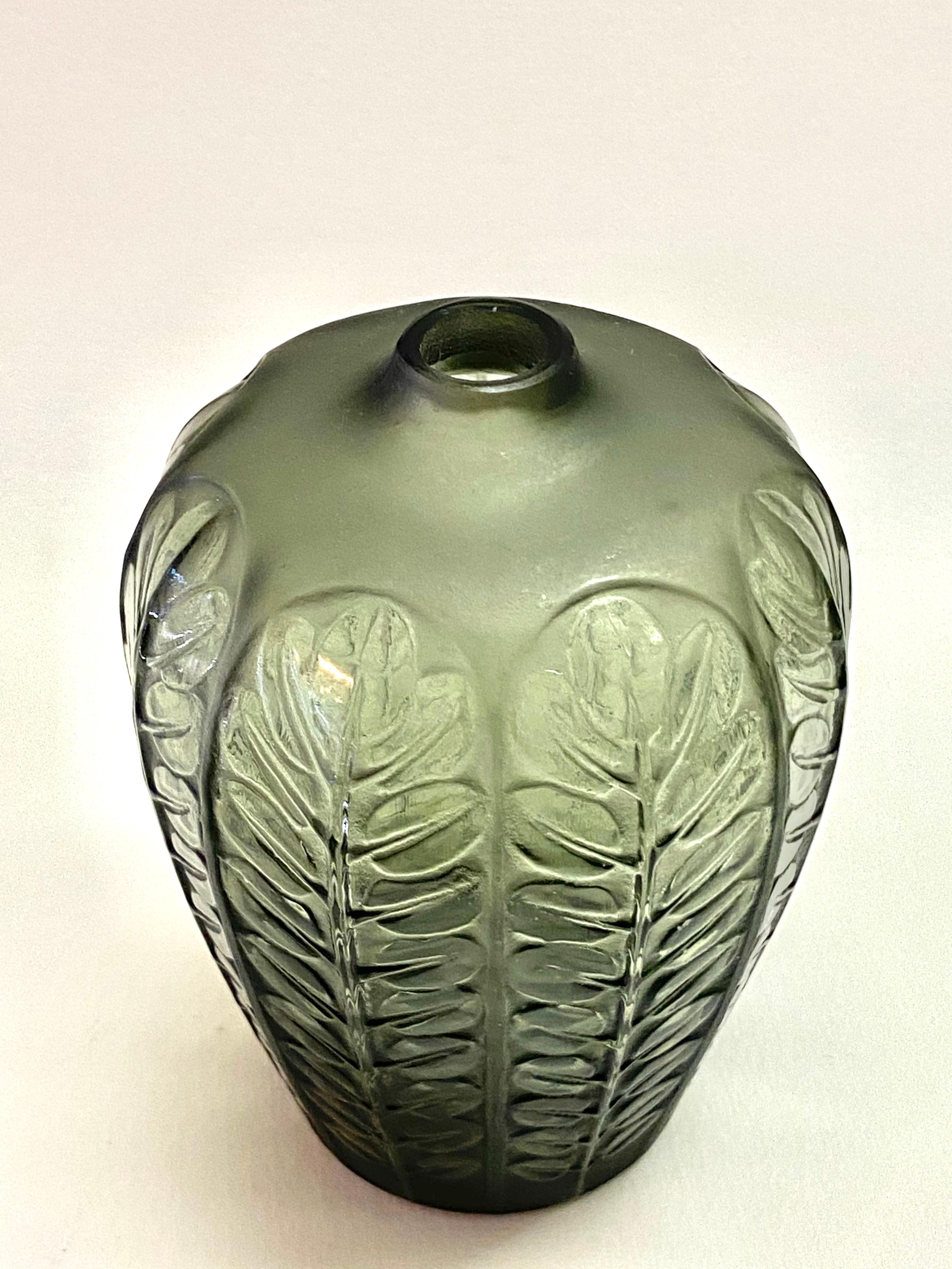 Art Deco 1924 René Lalique Tournai Vase in Grey Glass