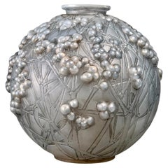1924 René Lalique Vase Druides Cased Opalescent Glass with Grey Patina