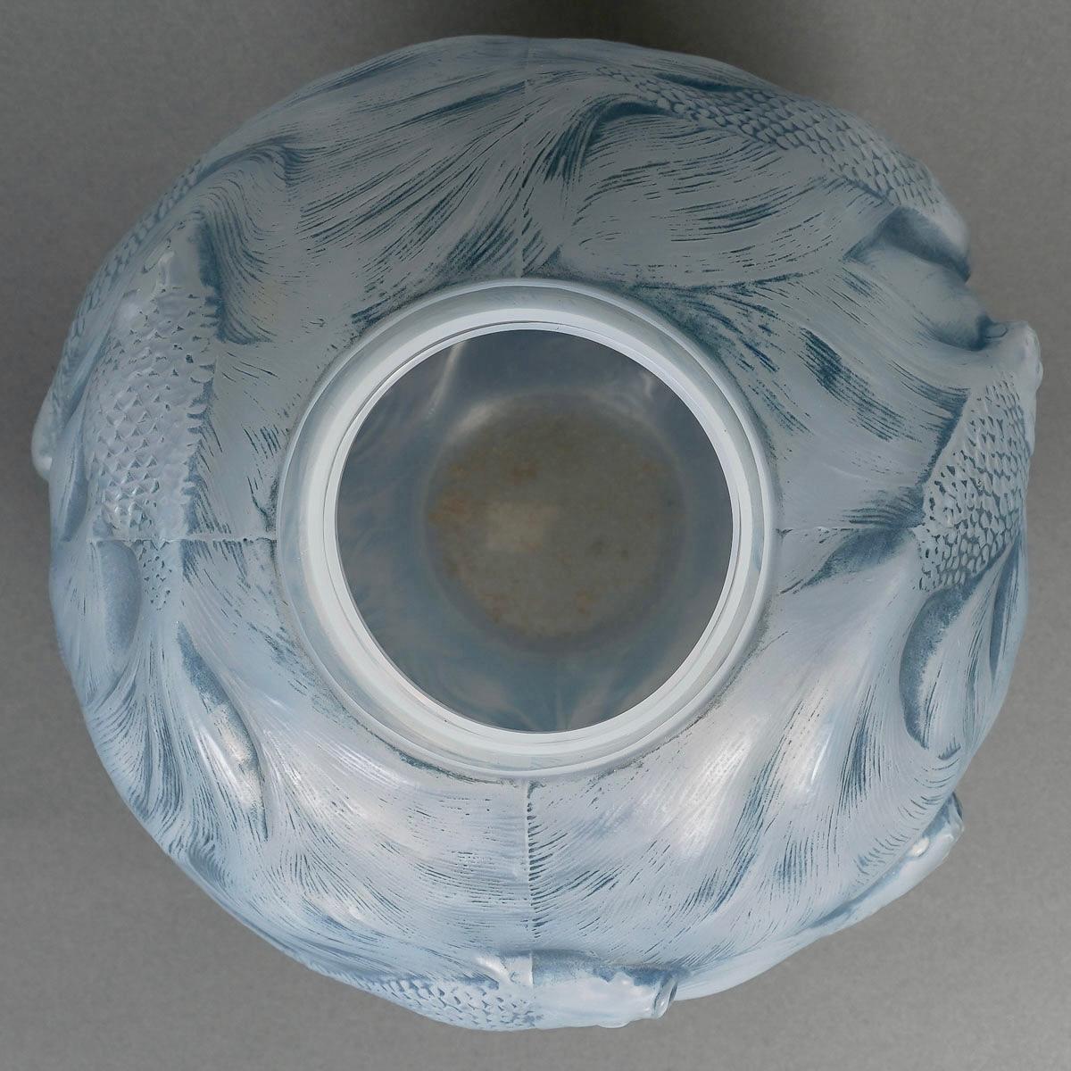 French 1924 Rene Lalique Vase Formose Cased Opalescent Glass with Blue Patina