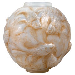 1924 Rene Lalique, Vase Formose Cased Opalescent Glass with Sepia Patina