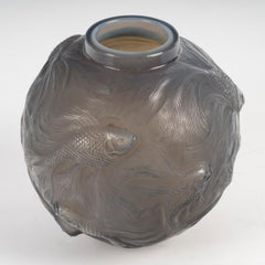 1924 Rene Lalique Vase Formose Fishes Agate Glass Cased Grey Opalescent Glass