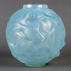 1924 Rene Lalique Vase Formose Fishes Cased Opalescent Glass with Blue Patina
