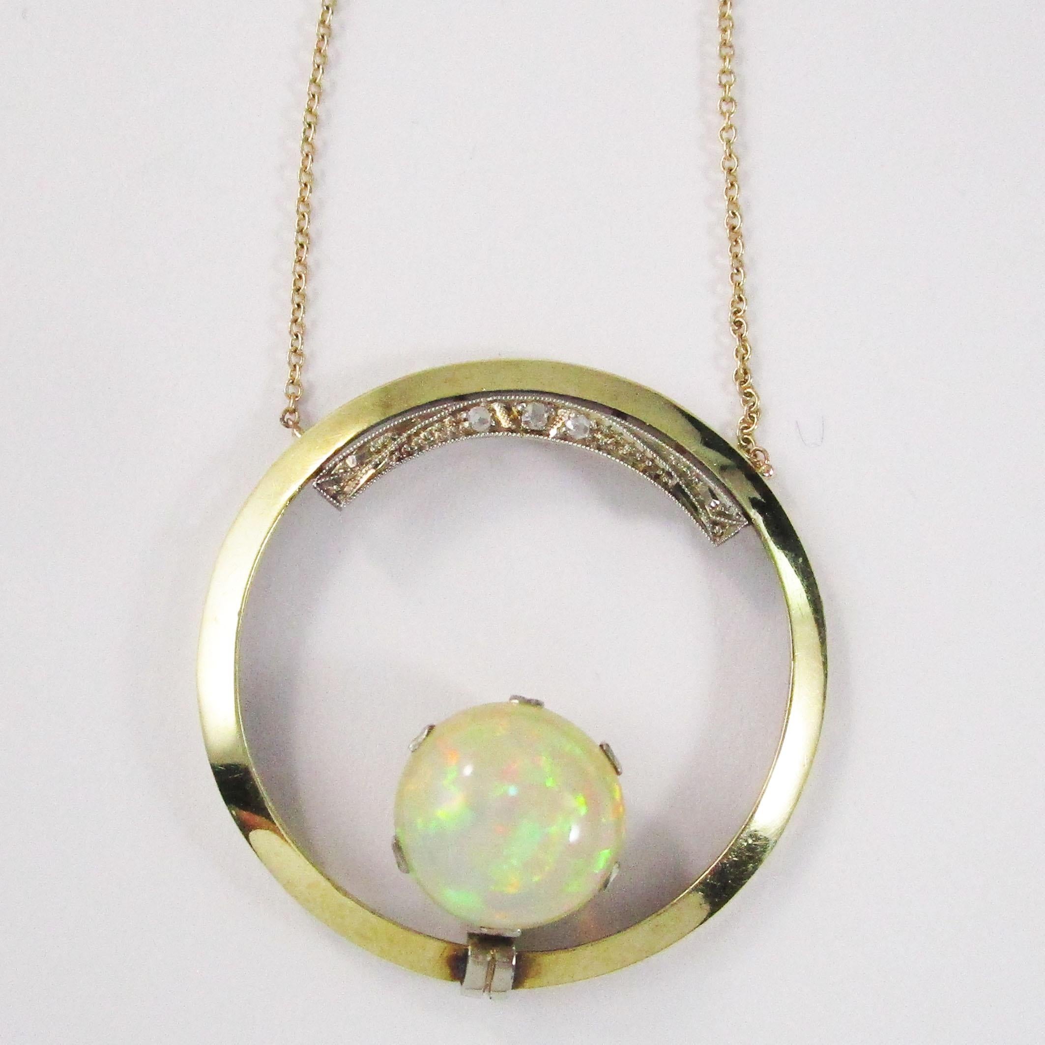 Round Cut 1925 Art Deco 14k Yellow Gold Diamond and Opal Circle Necklace For Sale