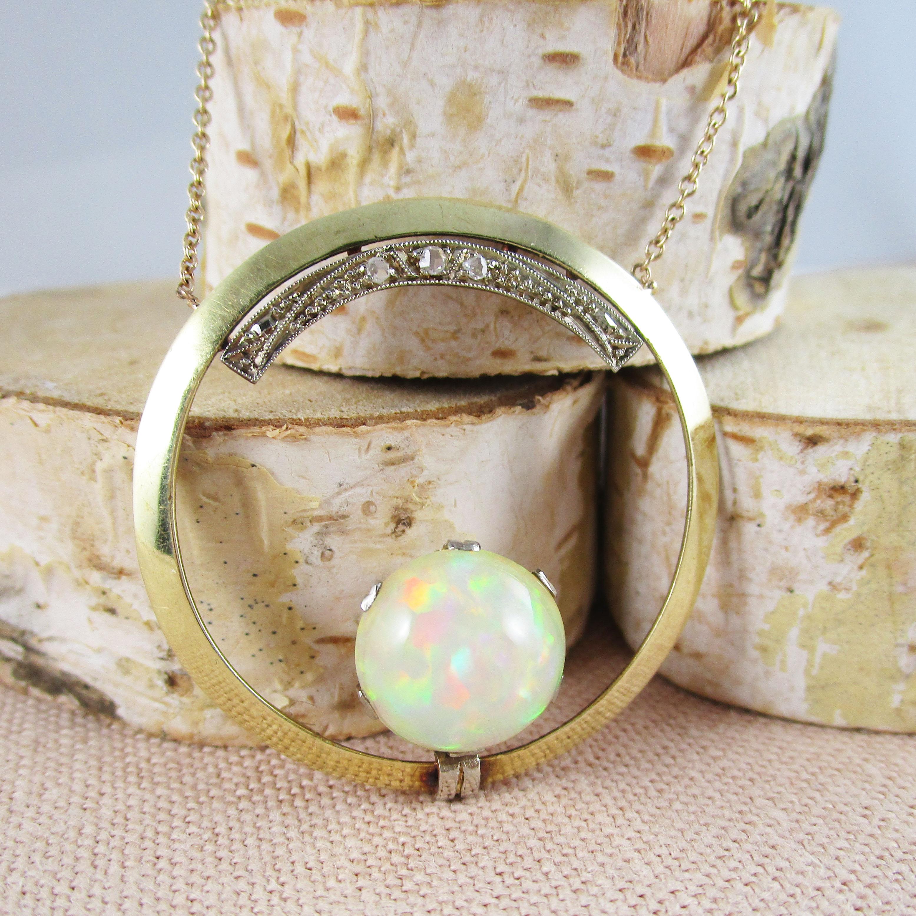 Collier circulaire Art déco 1925 en or jaune 14 carats avec diamants et opale en vente 1