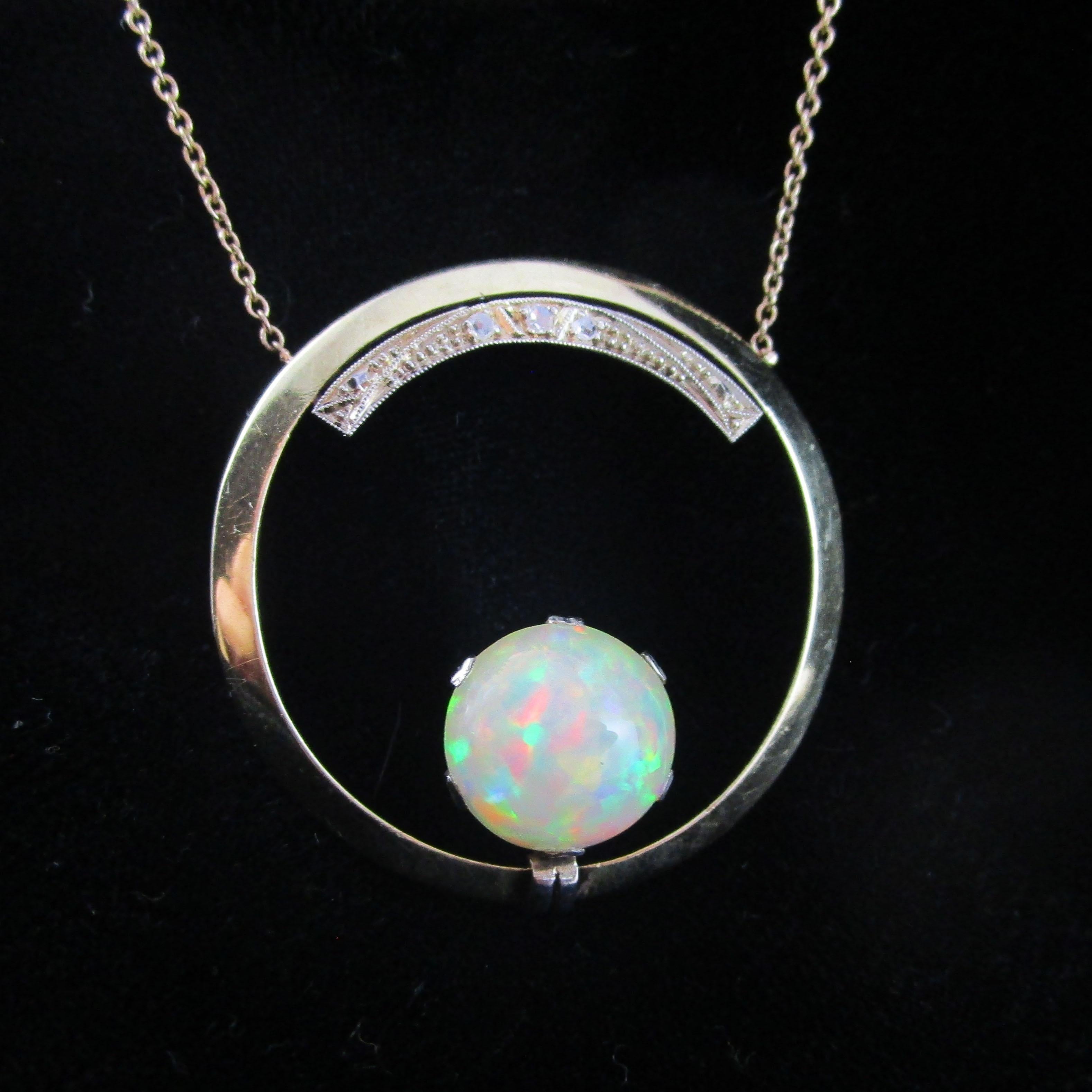 1925 Art Deco 14k Yellow Gold Diamond and Opal Circle Necklace For Sale 2