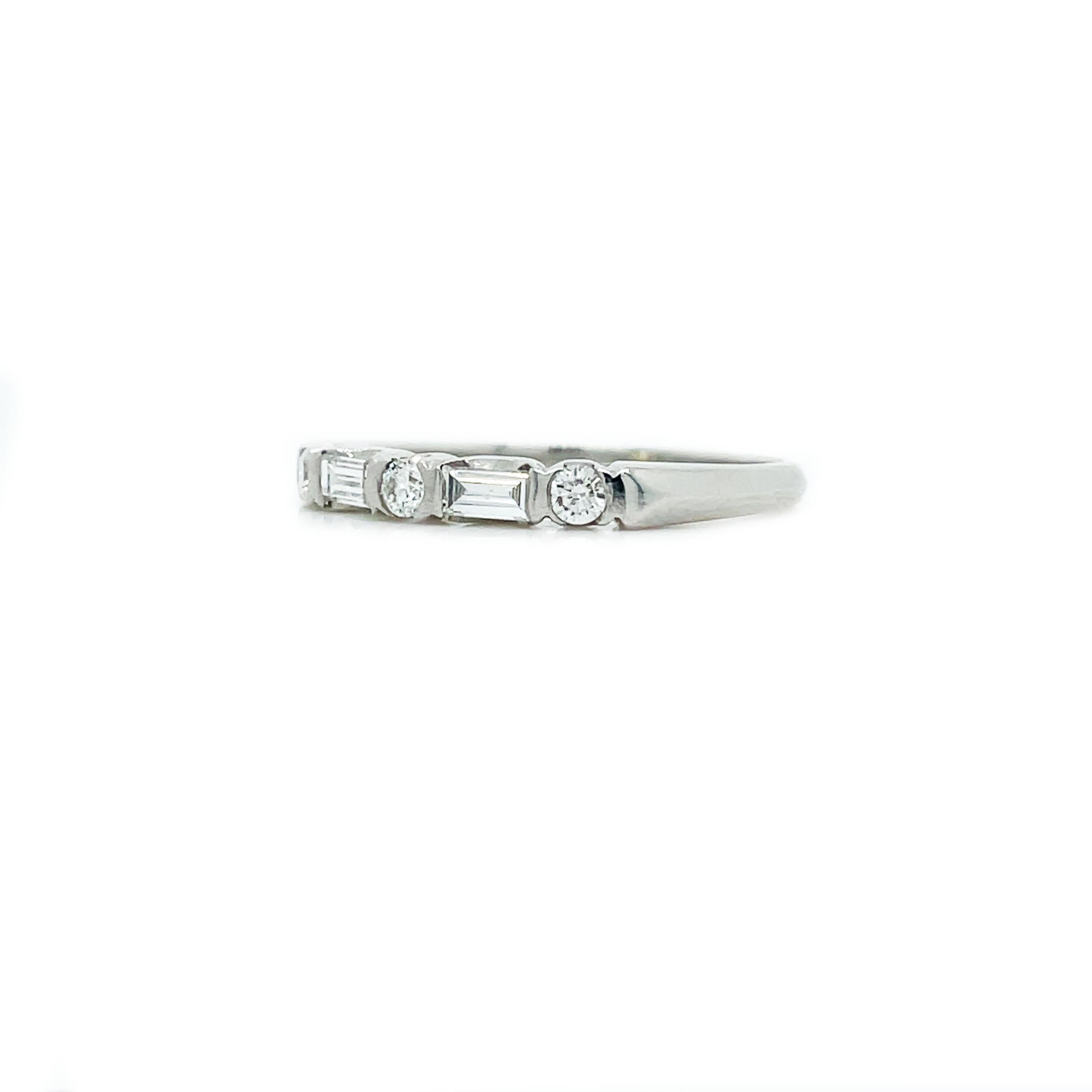 1925 Art Deco Baguette and Round Diamond Platinum Band For Sale 1