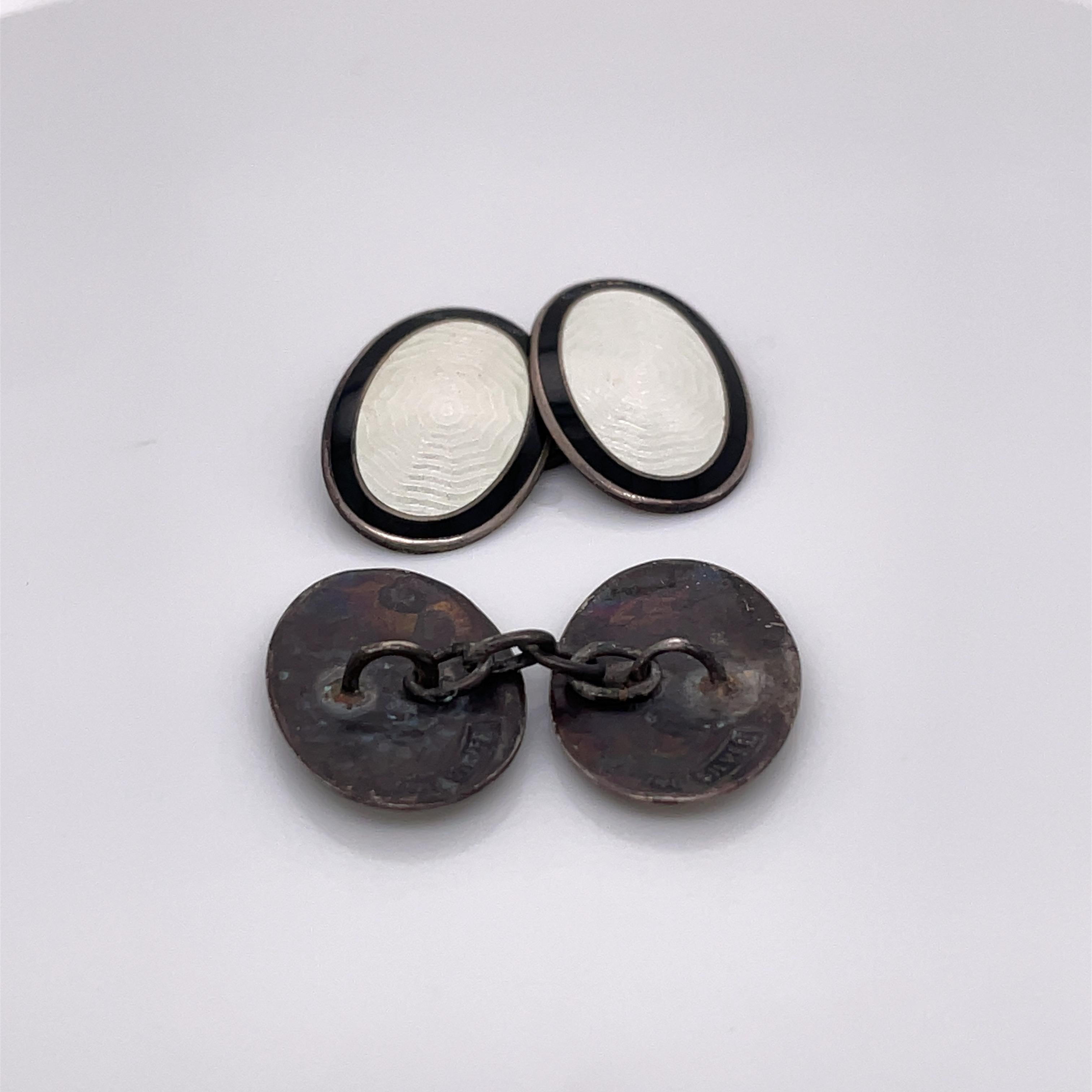 1925 Art Deco Black and White Enamel Sterling Silver Cufflinks In Excellent Condition For Sale In Lexington, KY