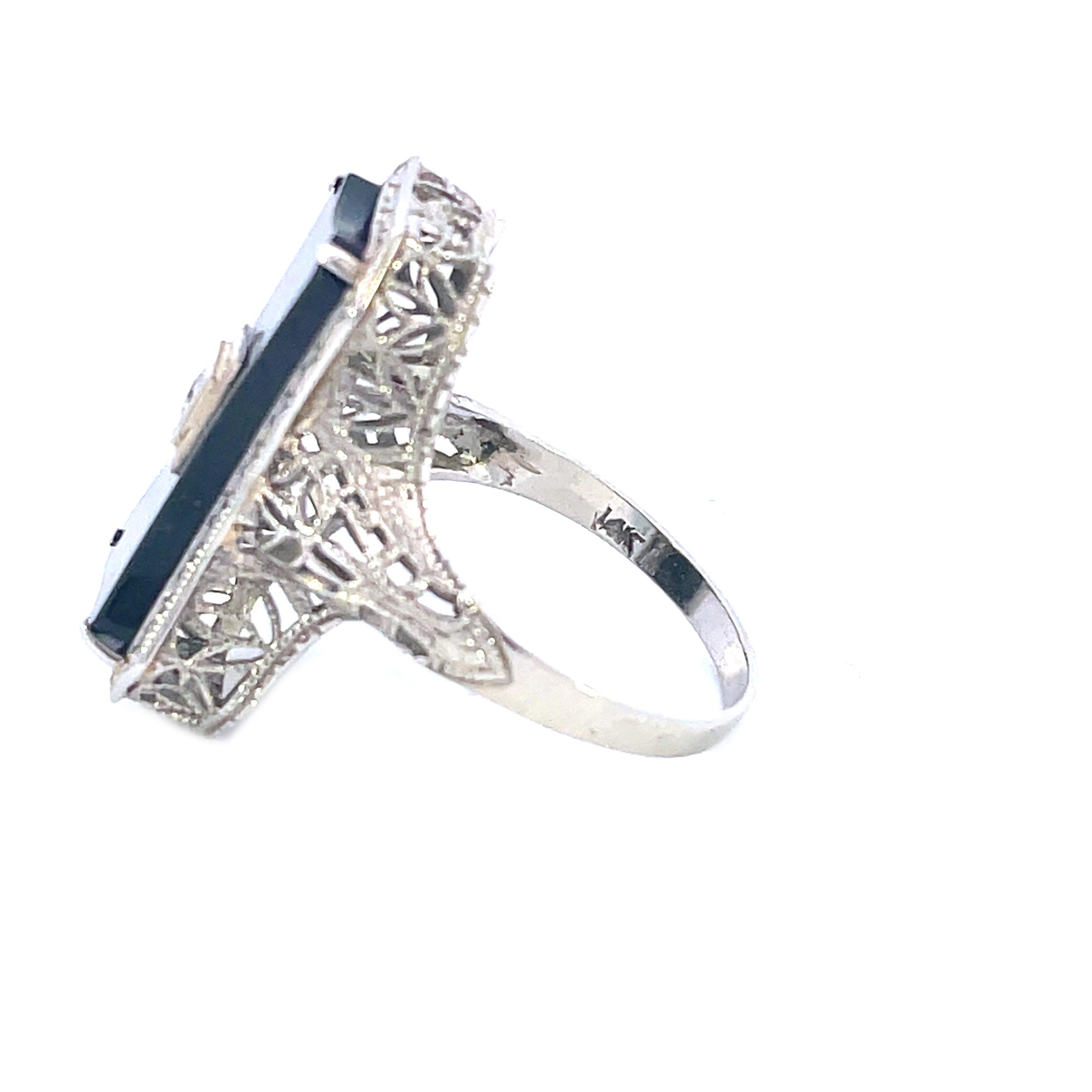 1925 Art Deco Black Jade and Diamond White Gold Filigree Ring For Sale 3