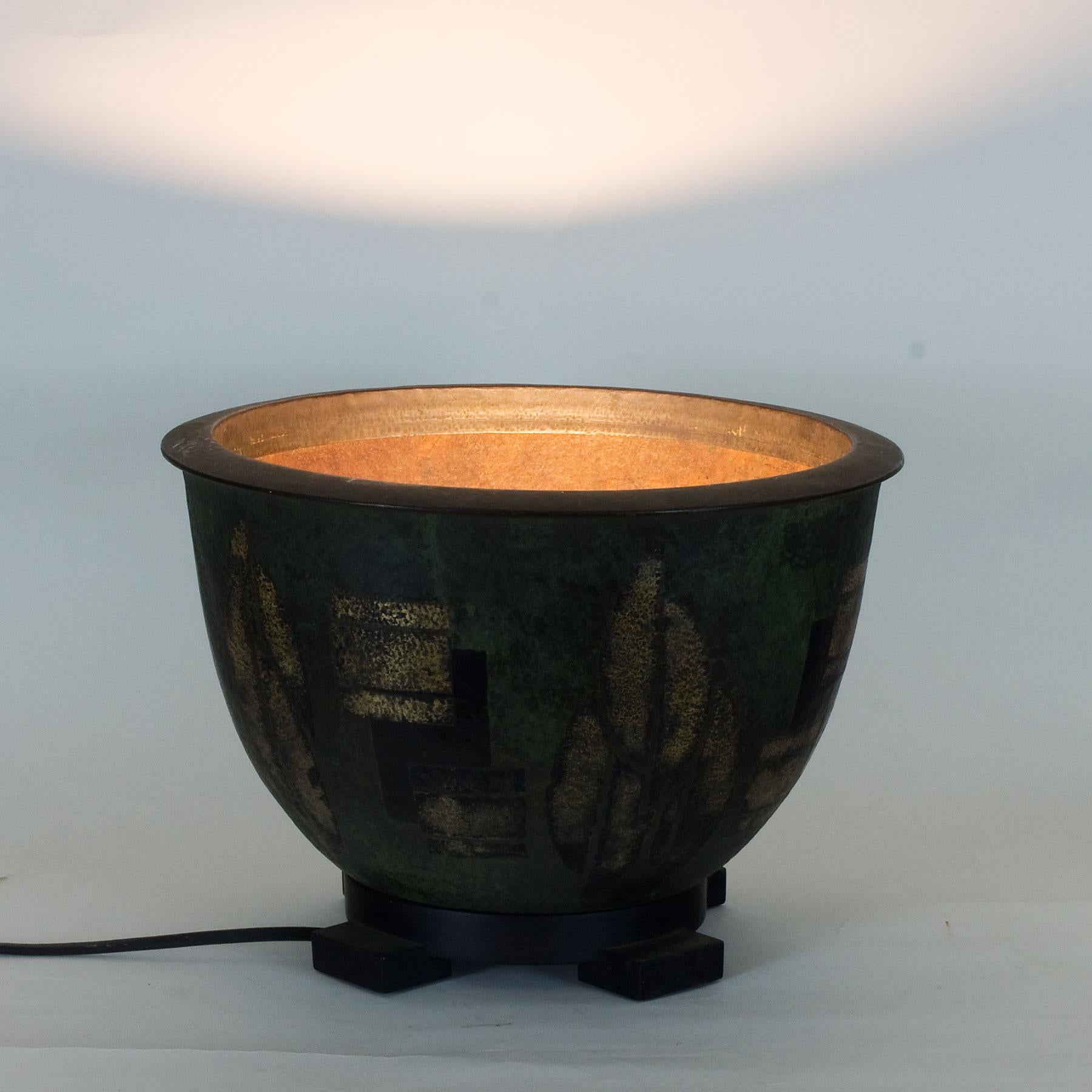 1925 Art Deco Brassware 'Dinanderie' Bowl Lamp, Geometrical Decoration, Belgium For Sale 5