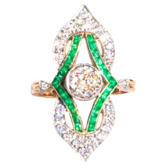 1925 Art Deco Diamond & Emerald Dinner Ring