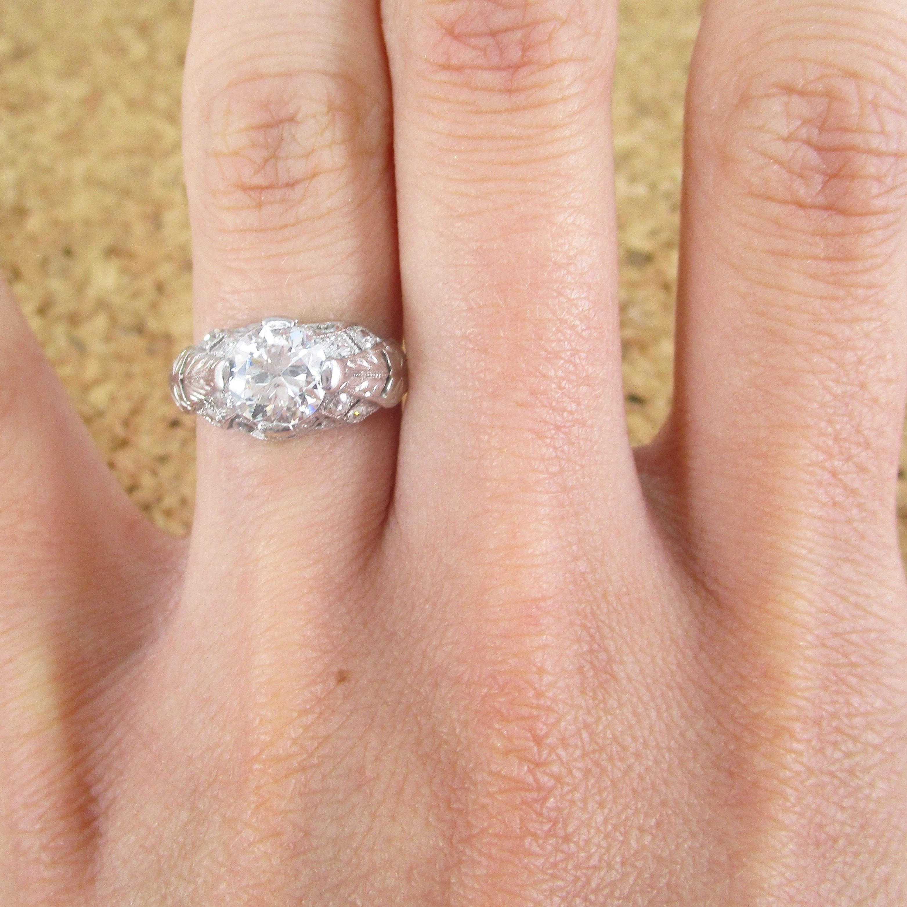 Women's 1925, Art Deco Diamond Platinum Engagement Ring For Sale