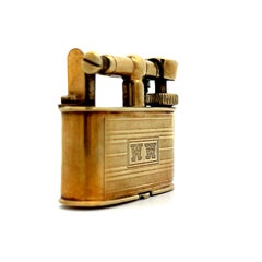 1925 Art Deco Dunhill Lighter in 18K Yellow Gold for Warren Wright