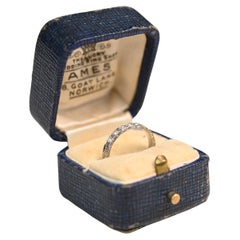 1925 Art Deco Old European Cut Diamond Engraved Wedding Band (Approx 0.10-Carat)