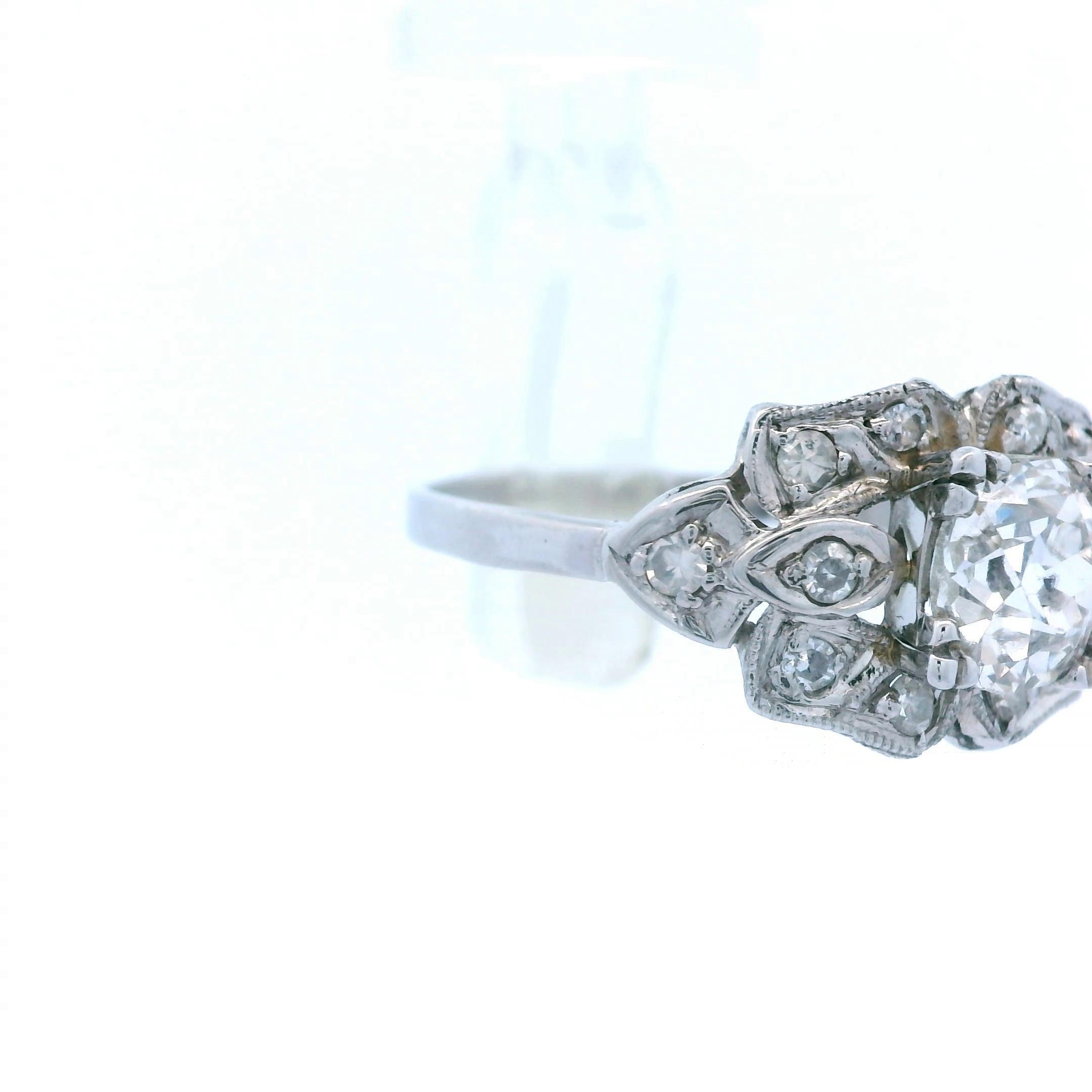1925 Art Deco Platinum Diamond Engagement Ring In Good Condition For Sale In Lexington, KY