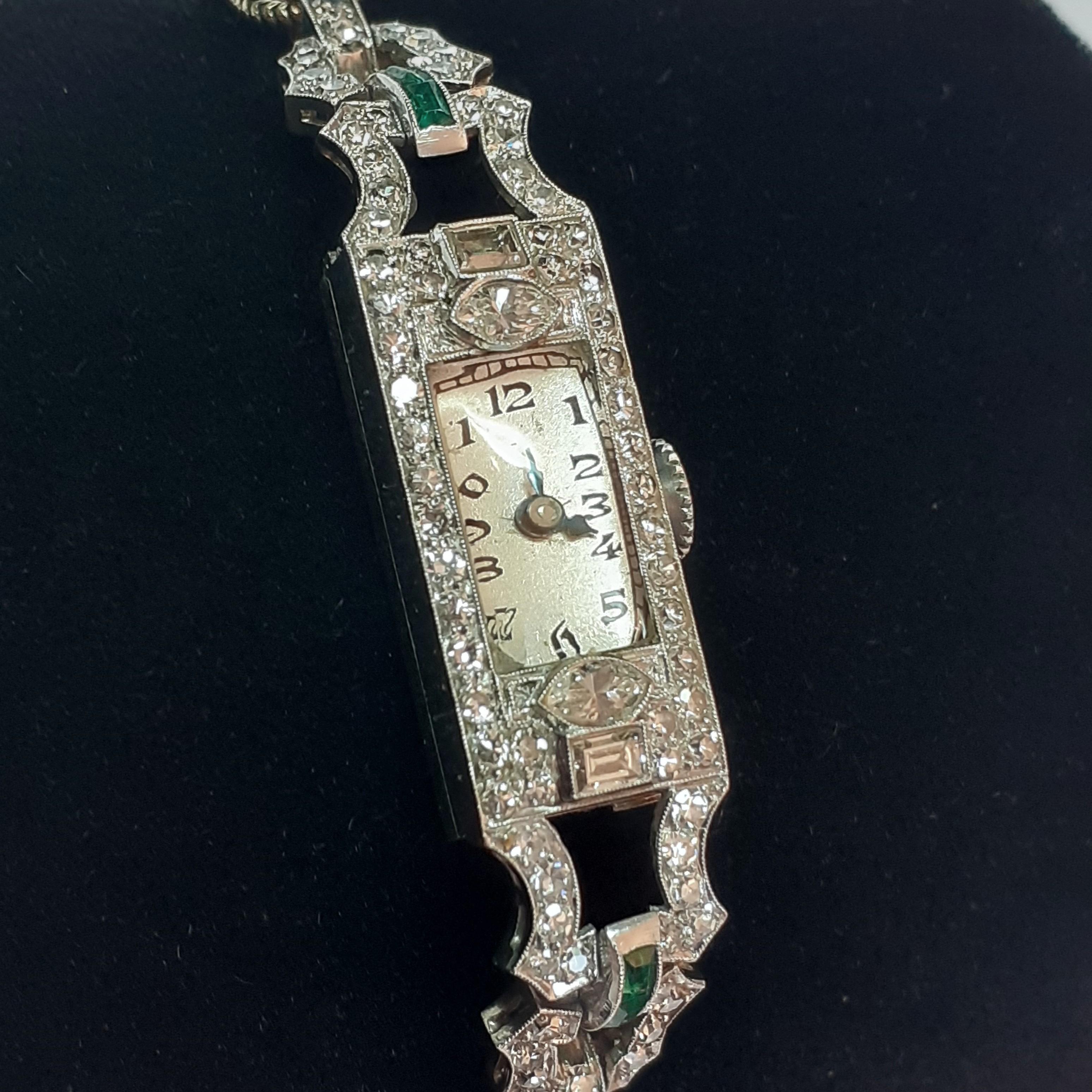 Baguette Cut 1925 Art Deco Platinum Diamonds Lady Wristwatch