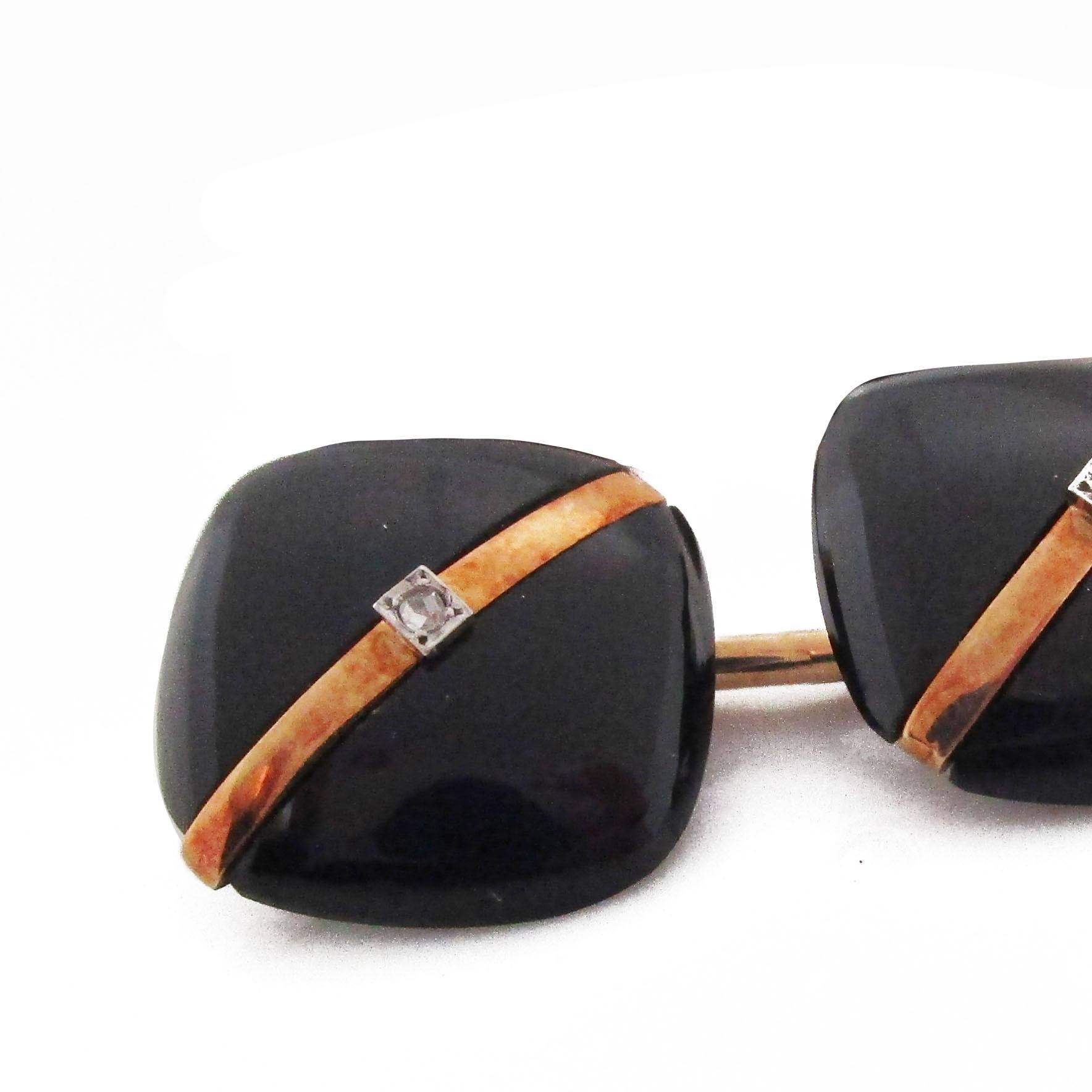 Women's or Men's 1925 Art Deco Rose Cut Diamonds Onyx 14 Karat Rose Gold Cufflinks For Sale