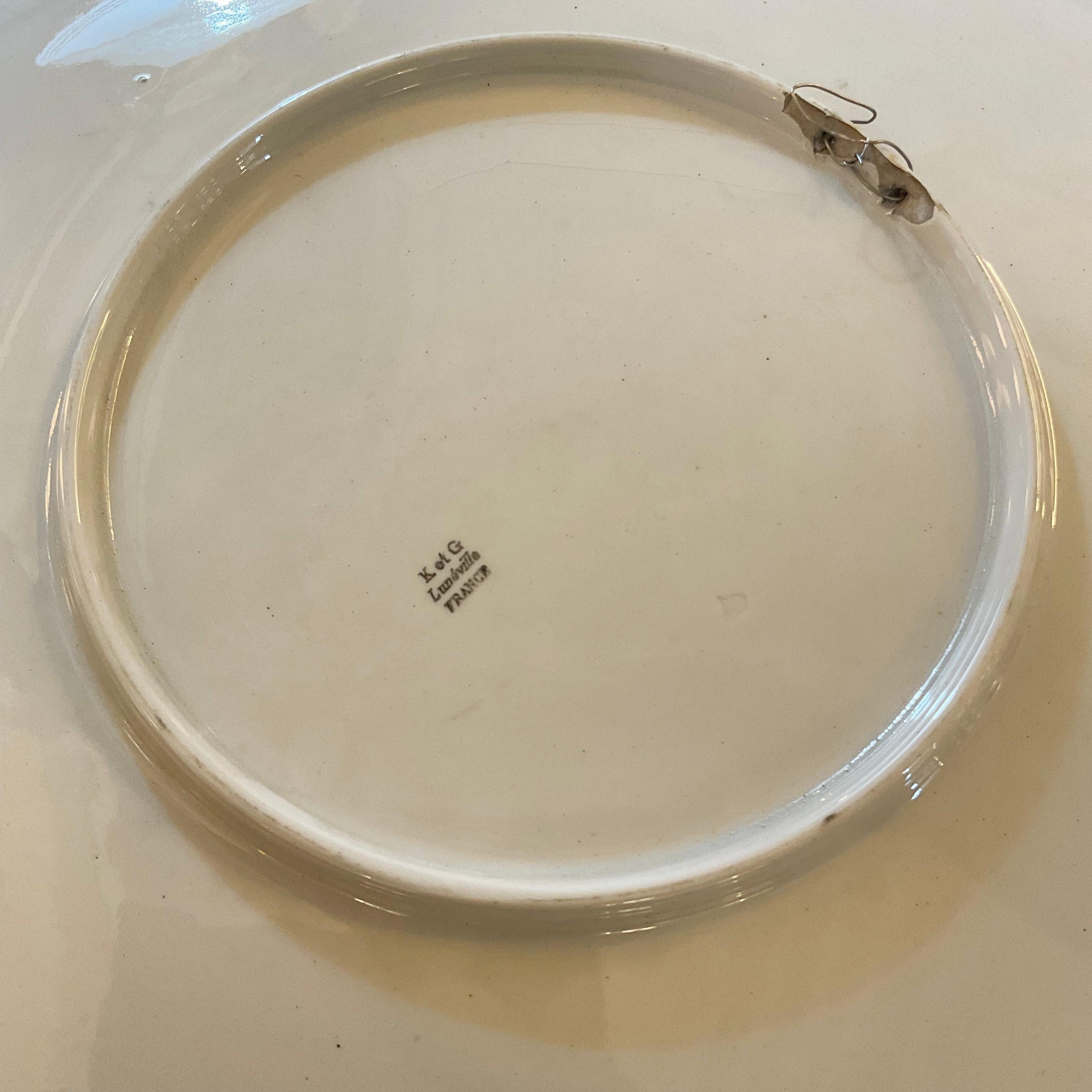 1925 Art Deco Wall Plate Attributed to Géo Condé for Keller&Guerin Luneville In condizioni buone in vendita a London, GB