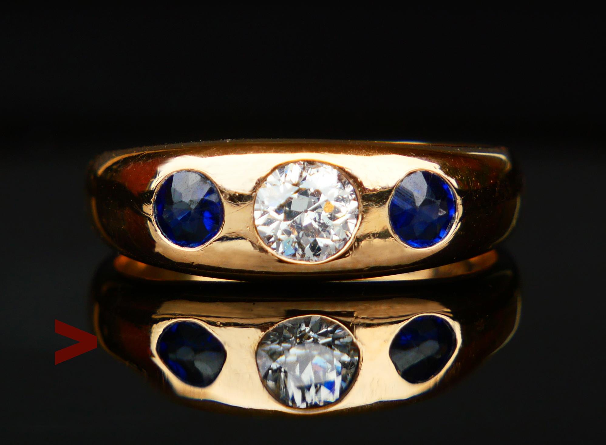 Drei Steine Ring für Männer in massivem 18K Gelbgold mit natürlichem alten Diamantschliff Diamant Ø 4,75 mm x 3,5 mm tief / ca.0,5 ct. jeder, Farbe ca F,G /VS. Es gibt einen kleinen Fehler im Inneren dieses Steins, der unter 10facher Vergrößerung