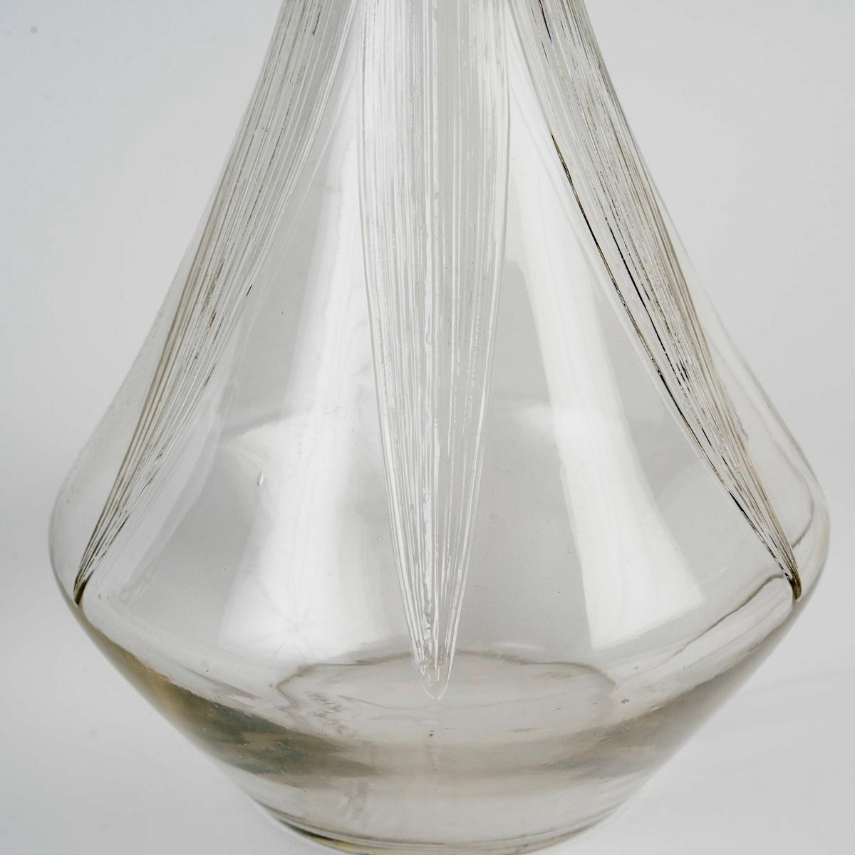 Early 20th Century 1925 René Lalique - Art Deco Decanter Selestat Clear and Black Glass For Sale