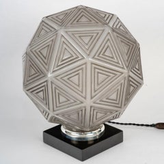 1925 Rene Lalique - Art Deco Table Lamp Nanking Glass with Grey Patina