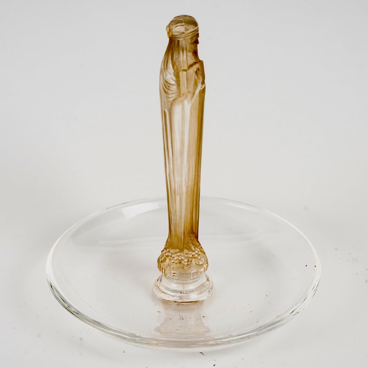 Molded 1925 René Lalique Asthray Pintray Clos Sainte Odile Glass with Sepia Patina For Sale