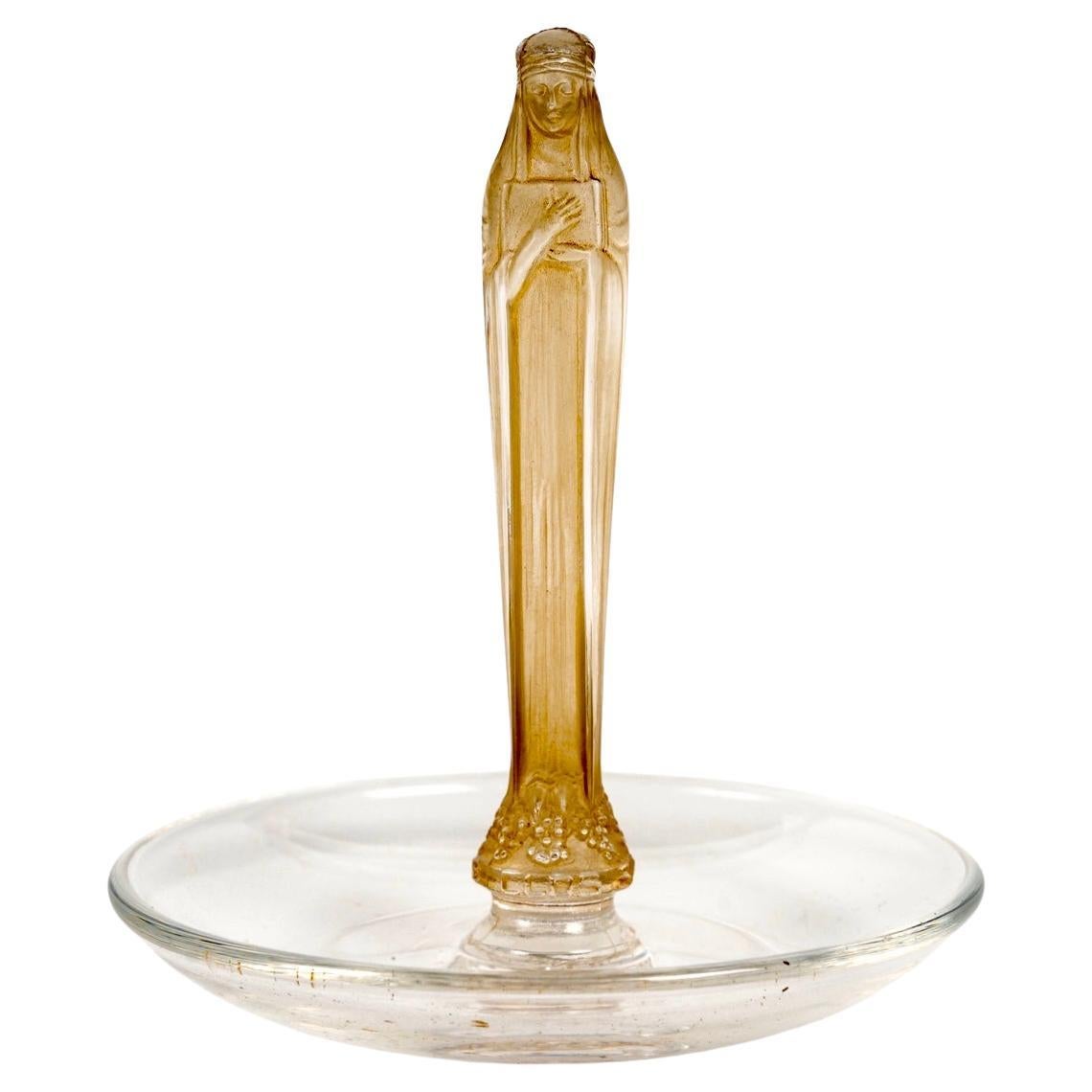 1925 René Lalique Asthray Pintray Clos Sainte Odile Glass with Sepia Patina For Sale