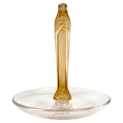1925 René Lalique Asthray Pintray Clos Sainte Odile Cristal con pátina sepia