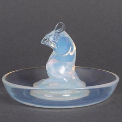 1925 René Lalique Asthray Pintray Souris Mouse Opalescent Glass