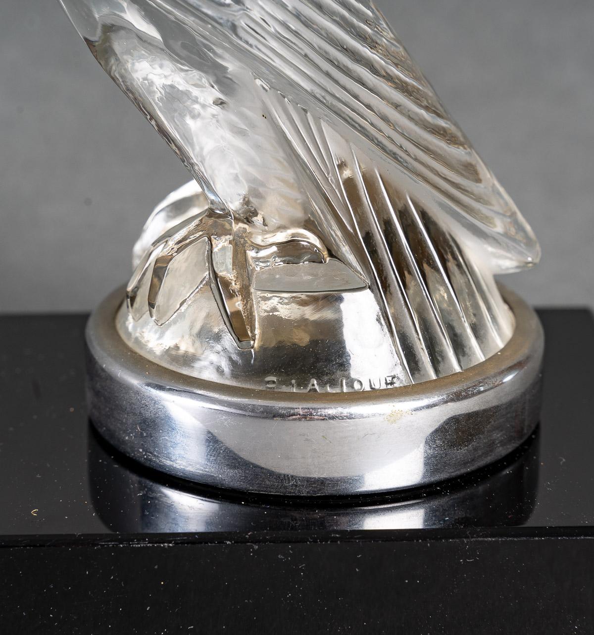 Early 20th Century 1925 René Lalique, Car Mascot Book End Faucon Falcon Clear Glass