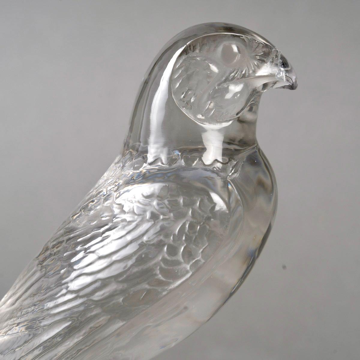 1925 René Lalique - Auto Mascotte Faucon Falcon Vetro trasparente In condizioni buone in vendita a Boulogne Billancourt, FR