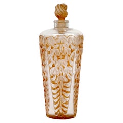 1925 René Lalique Perfume Bottle La Glycine for Gabilla Glass with Sepia Patina