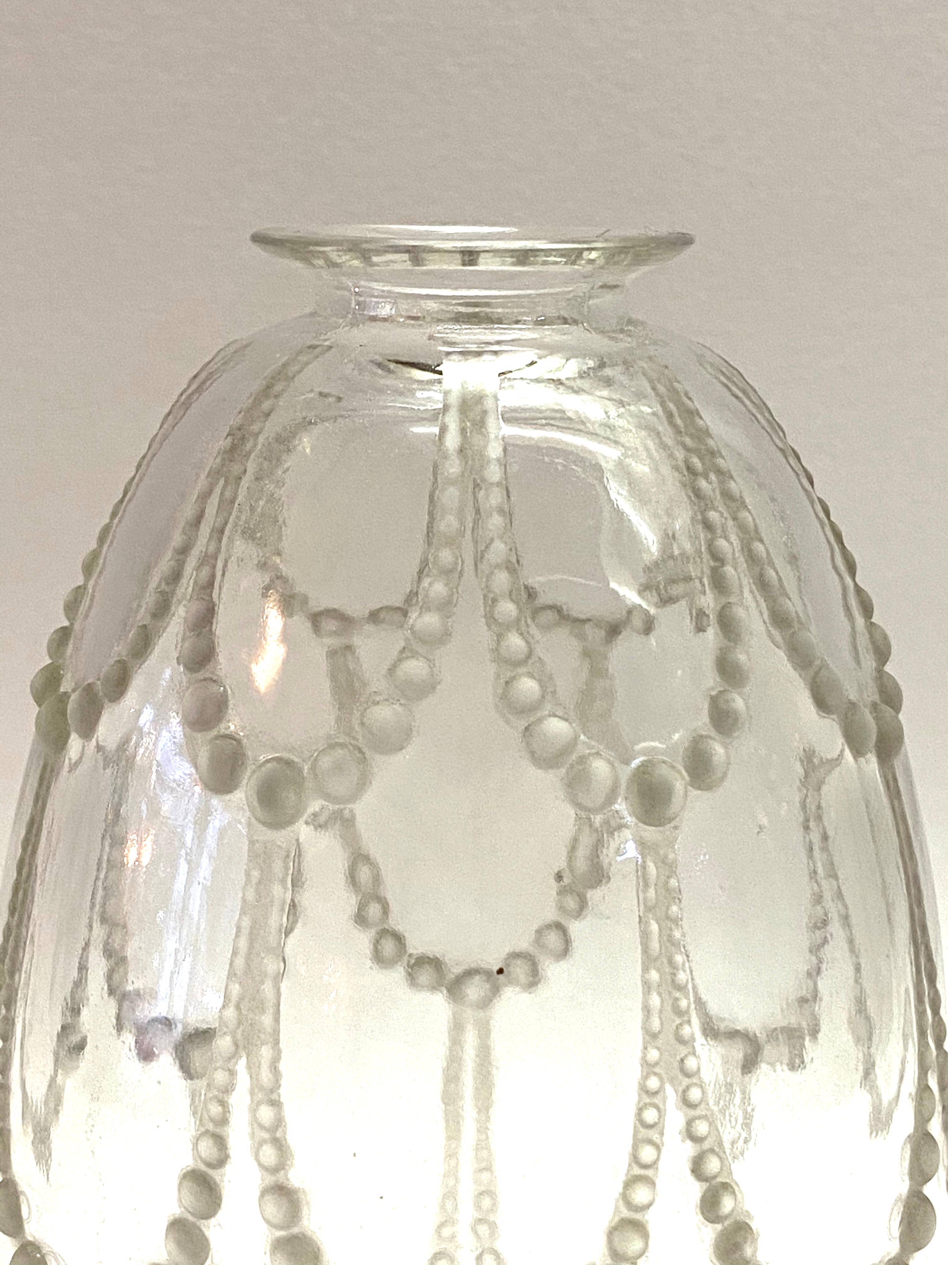 Art Deco 1925 René Lalique Perles Vase in Clear and Frosted Glass, Pearls
