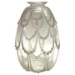1925 René Lalique Perles Vase in Clear and Frosted Glass, Pearls