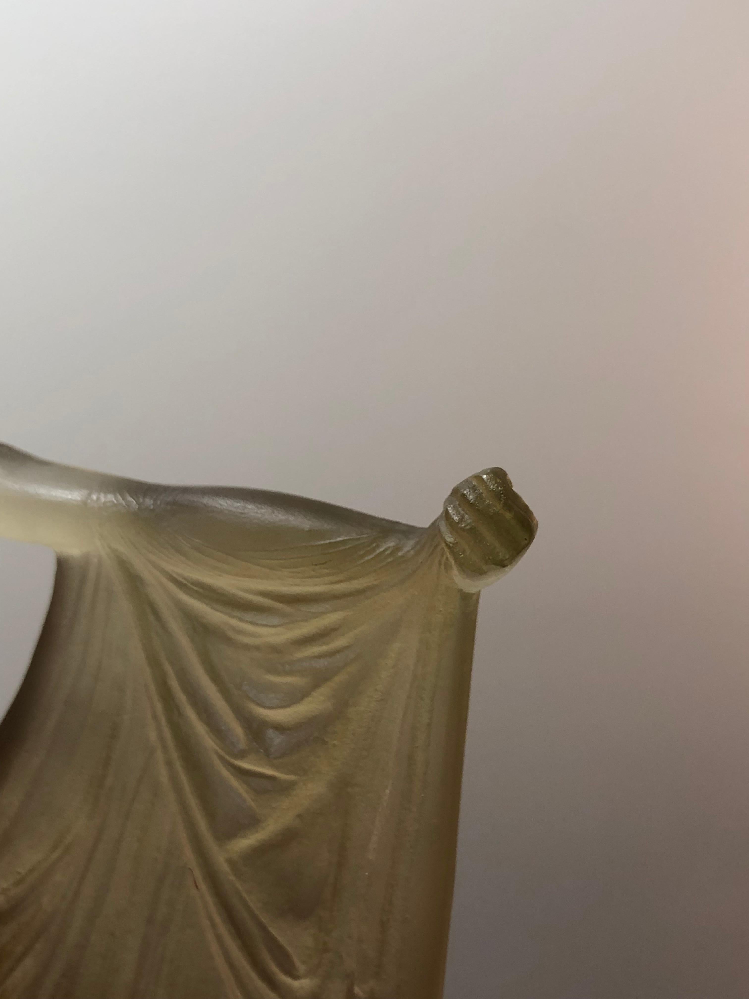 Blown Glass 1925 René Lalique Suzanne Statuette Yellow Glass, Woman Statue