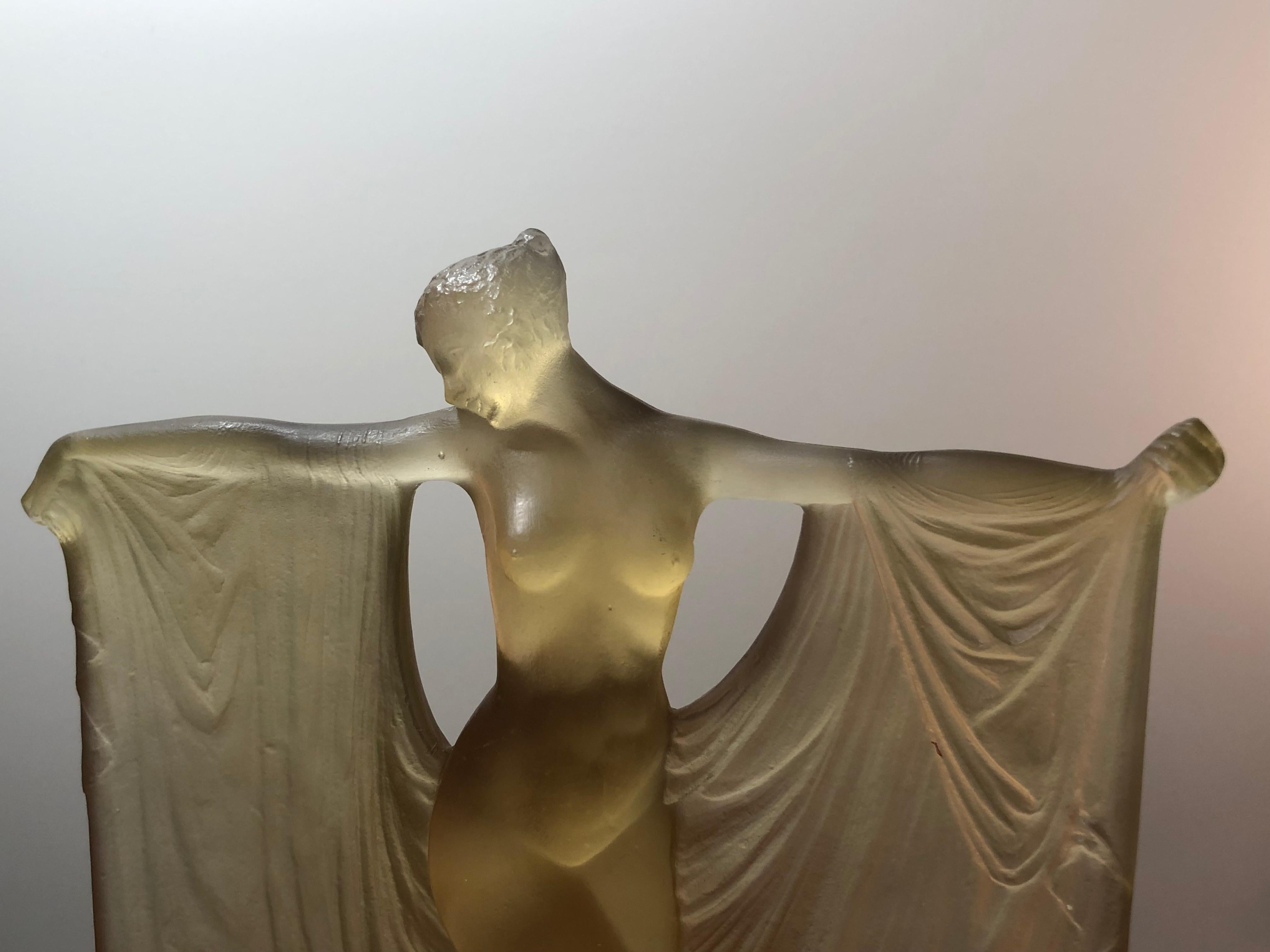 rene lalique suzanne statue