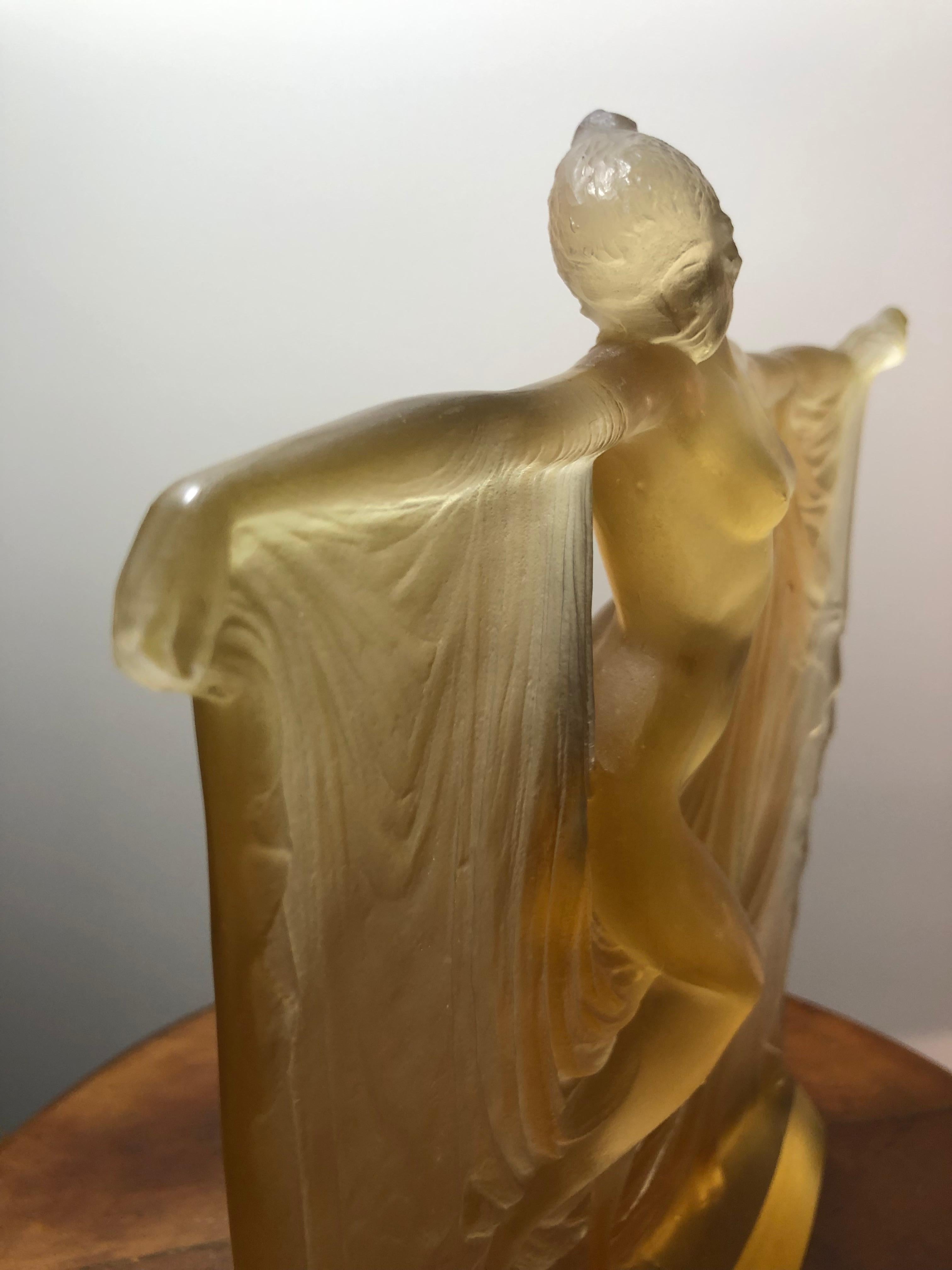 Art Deco 1925 René Lalique Suzanne Statuette Yellow Glass, Woman Statue