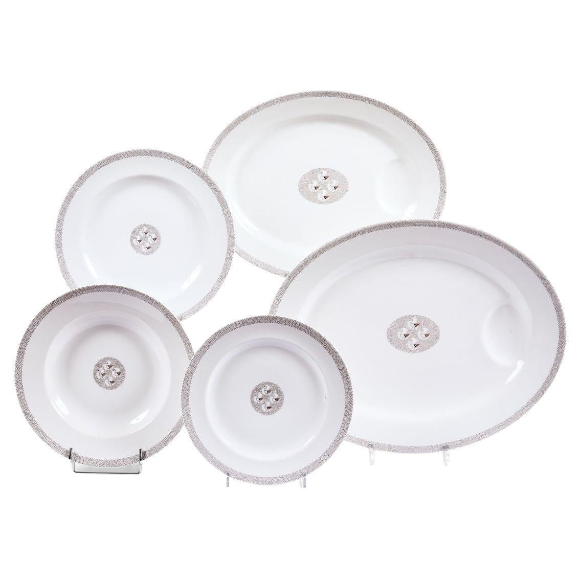 1925 - SUZANNE LALIQUE & THÉODORE HAVILAND, 43-piece porcelain service For Sale