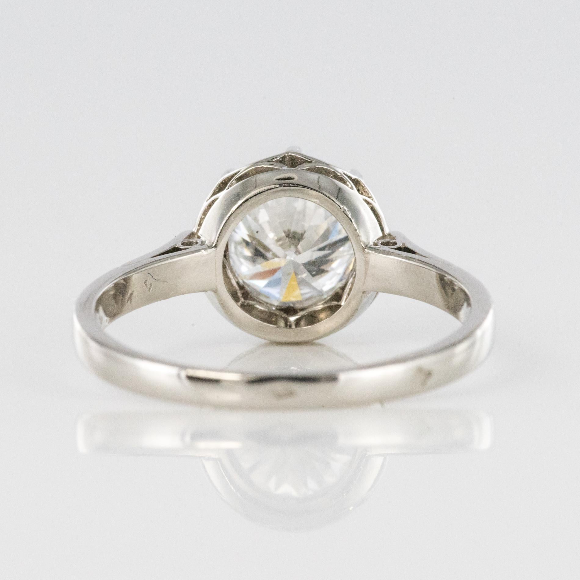 1925s Art Deco 1.50 Carat E.VS Diamond 18 Karat Platinum Solitary Ring For Sale 9