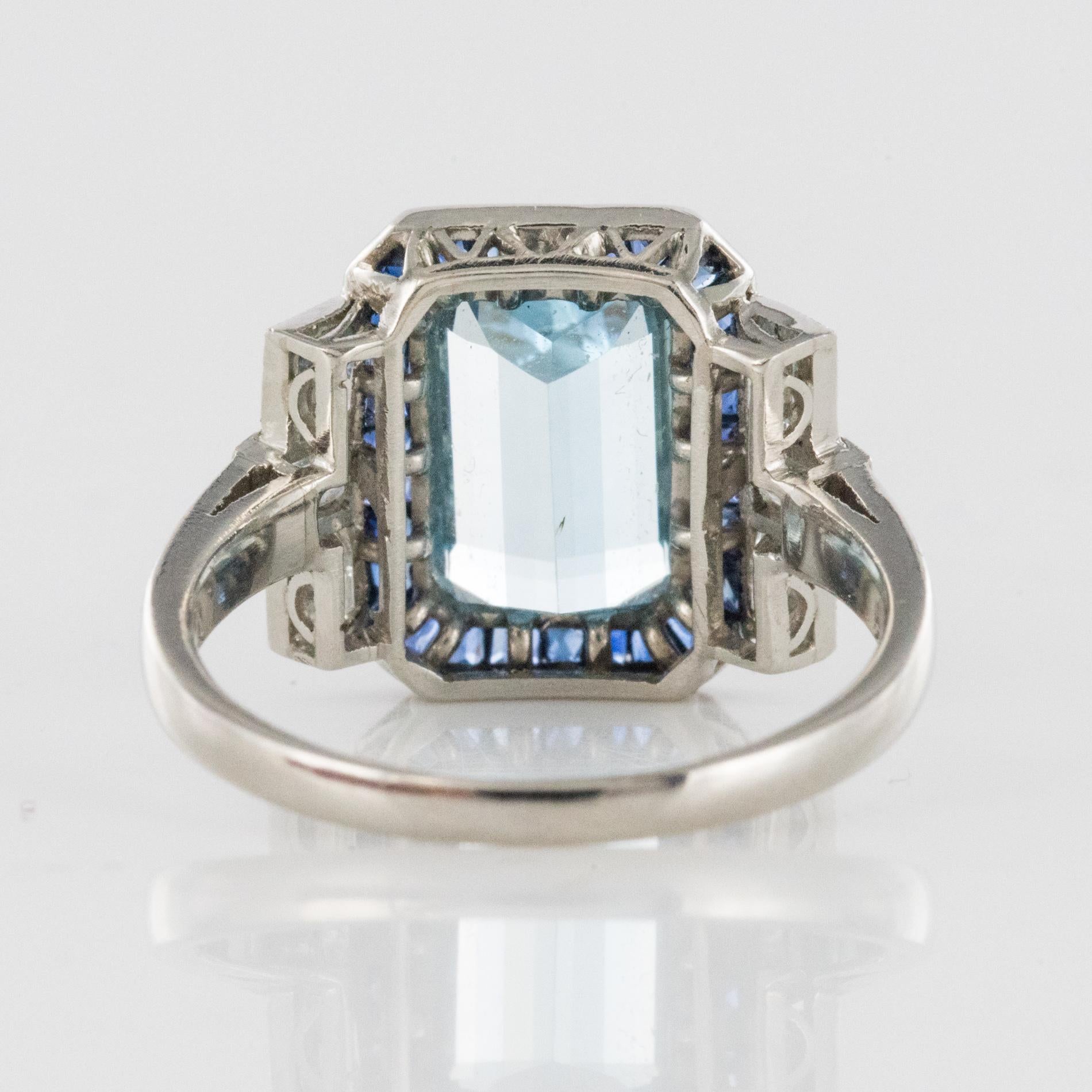1925s Art Deco 2 Carat Aquamarine Diamonds Calibrated Sapphires Platinum Ring 4