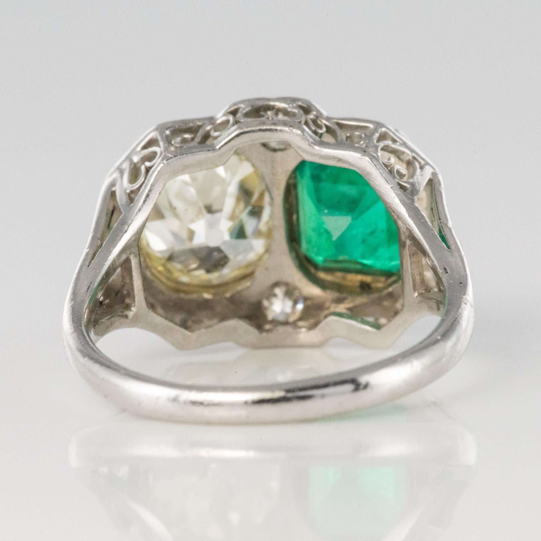 1925s Art Deco 2 Carat Emeralds 2.20 Carat Diamonds Platinum Ring For Sale 6