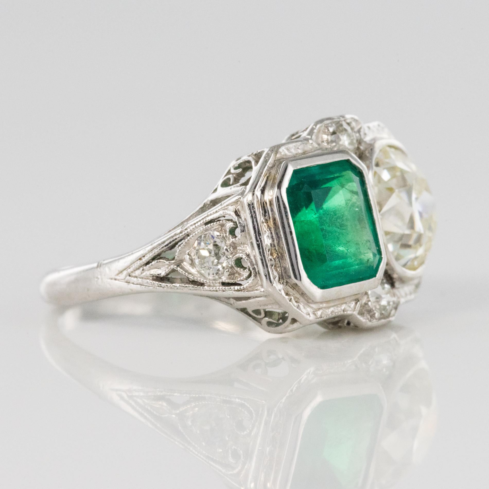 1925s Art Deco 2 Carat Emeralds 2.20 Carat Diamonds Platinum Ring For Sale 7