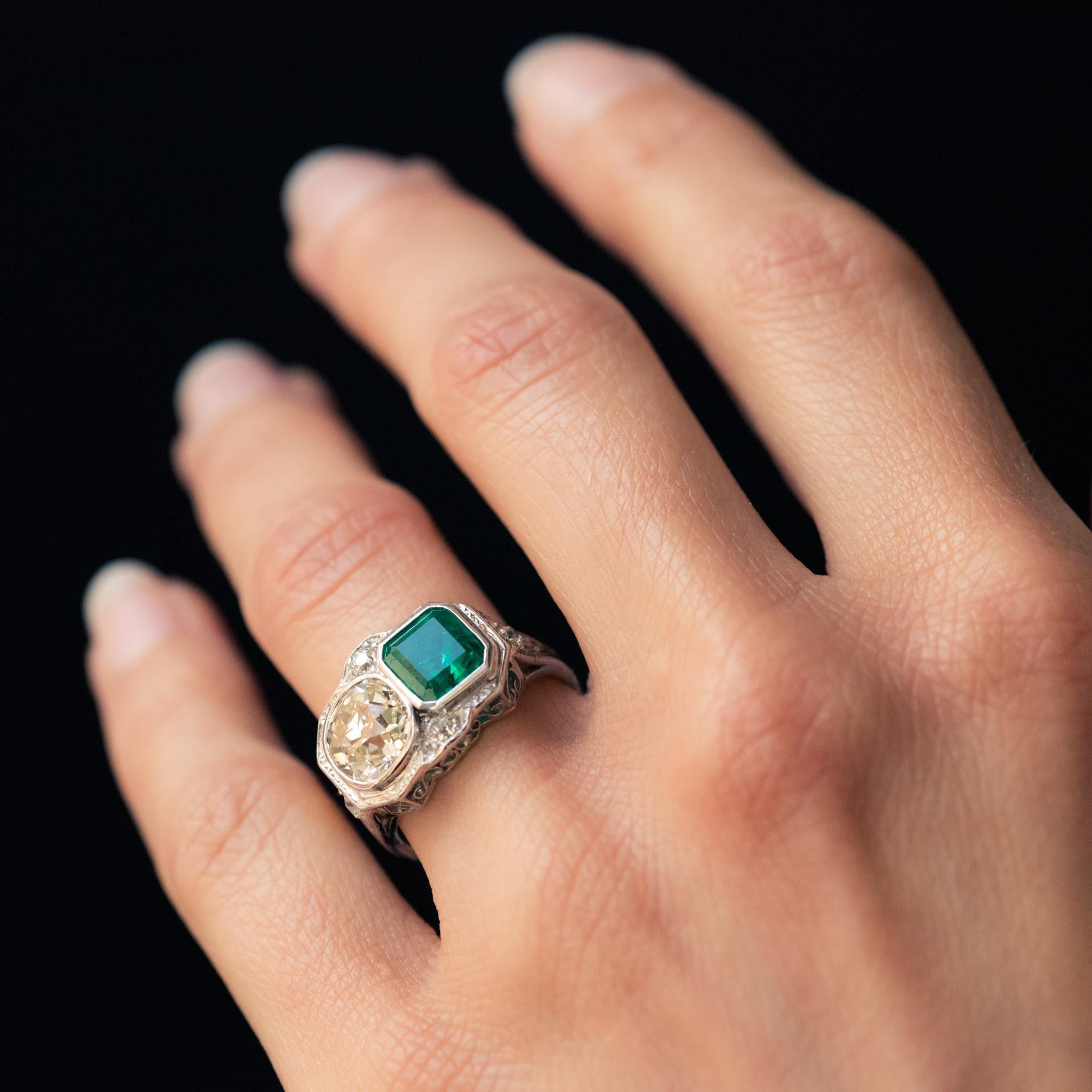 Emerald Cut 1925s Art Deco 2 Carat Emeralds 2.20 Carat Diamonds Platinum Ring For Sale