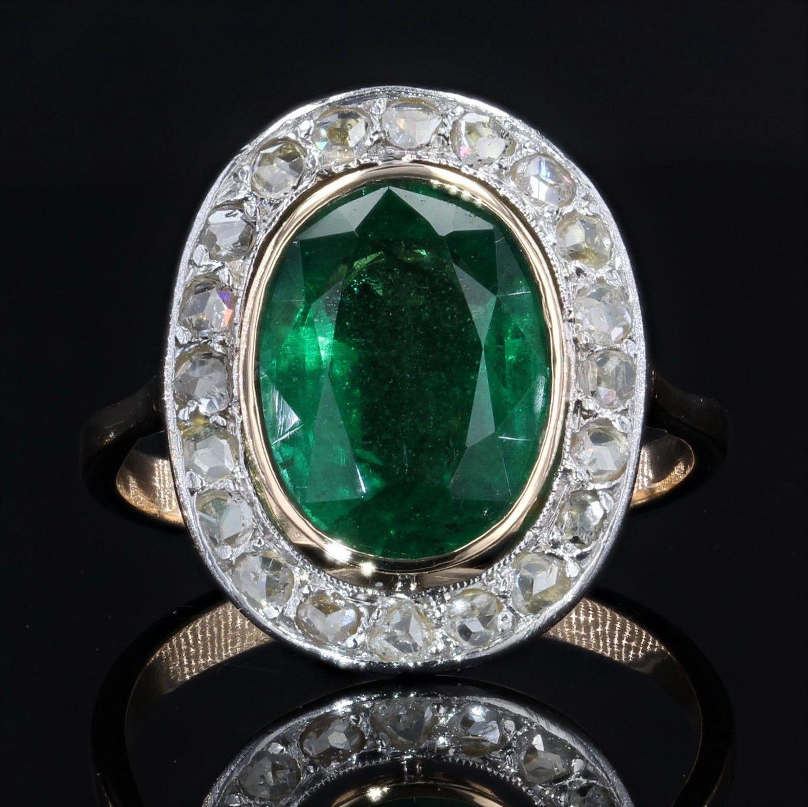 Oval Cut 1925s Art Deco 3.14 Carat Emerald Diamonds 18 Karat Yellow Gold Oval Ring