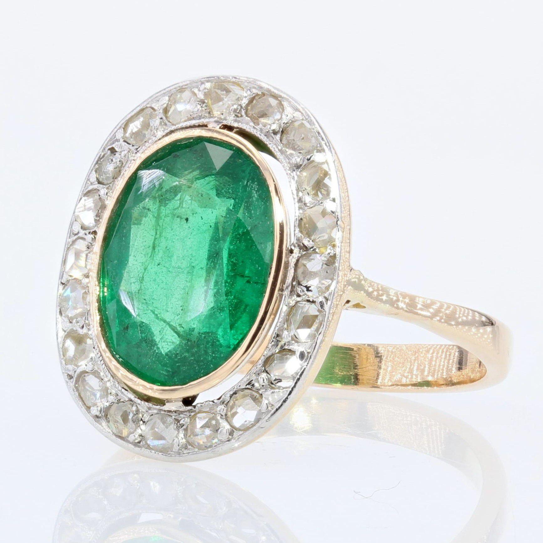 1925s Art Deco 3.14 Carat Emerald Diamonds 18 Karat Yellow Gold Oval Ring 2