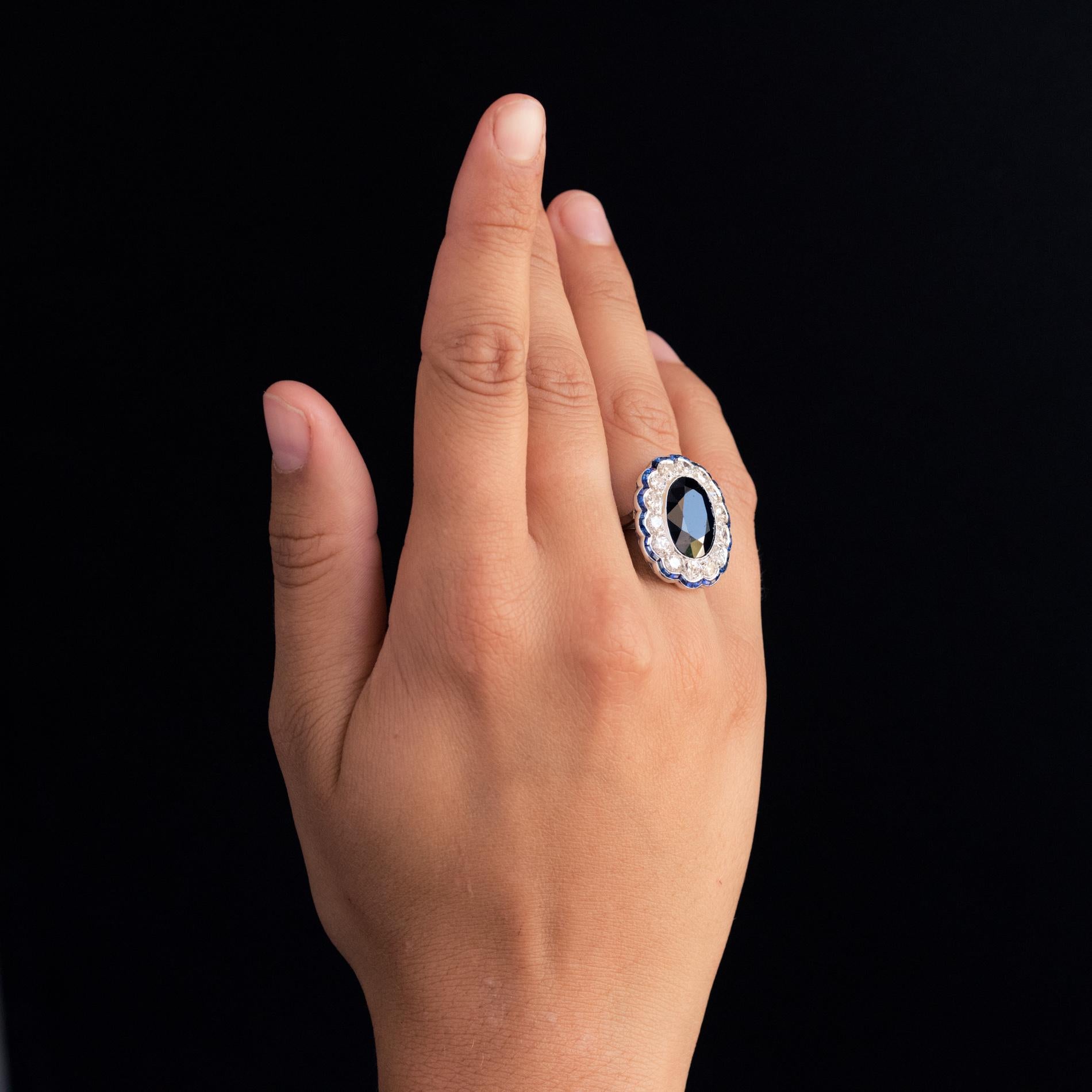 1925s Art Deco 8.40 Carat Sapphire Diamonds Calibrated Sapphires Platinum Ring 9