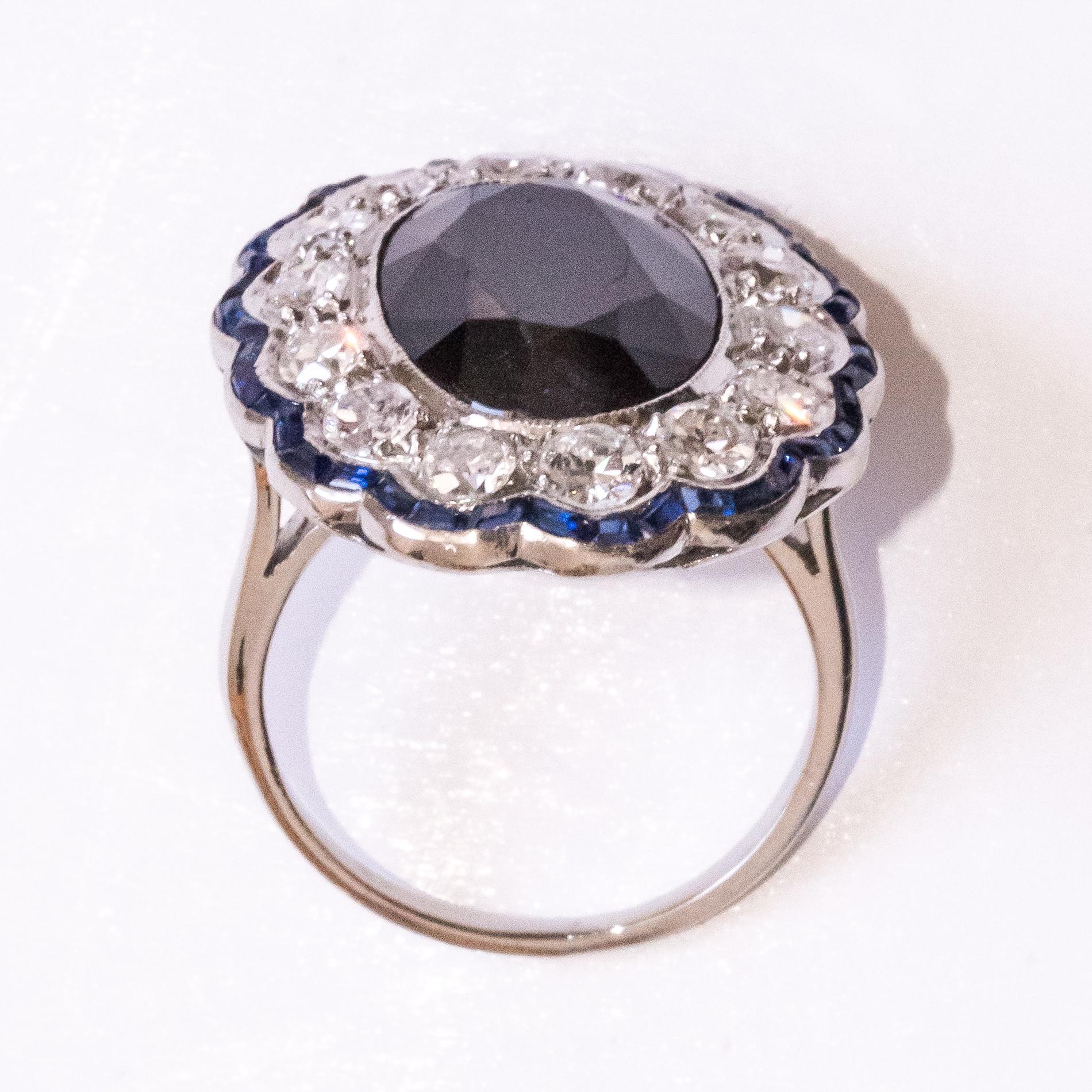 1925s Art Deco 8.40 Carat Sapphire Diamonds Calibrated Sapphires Platinum Ring 14
