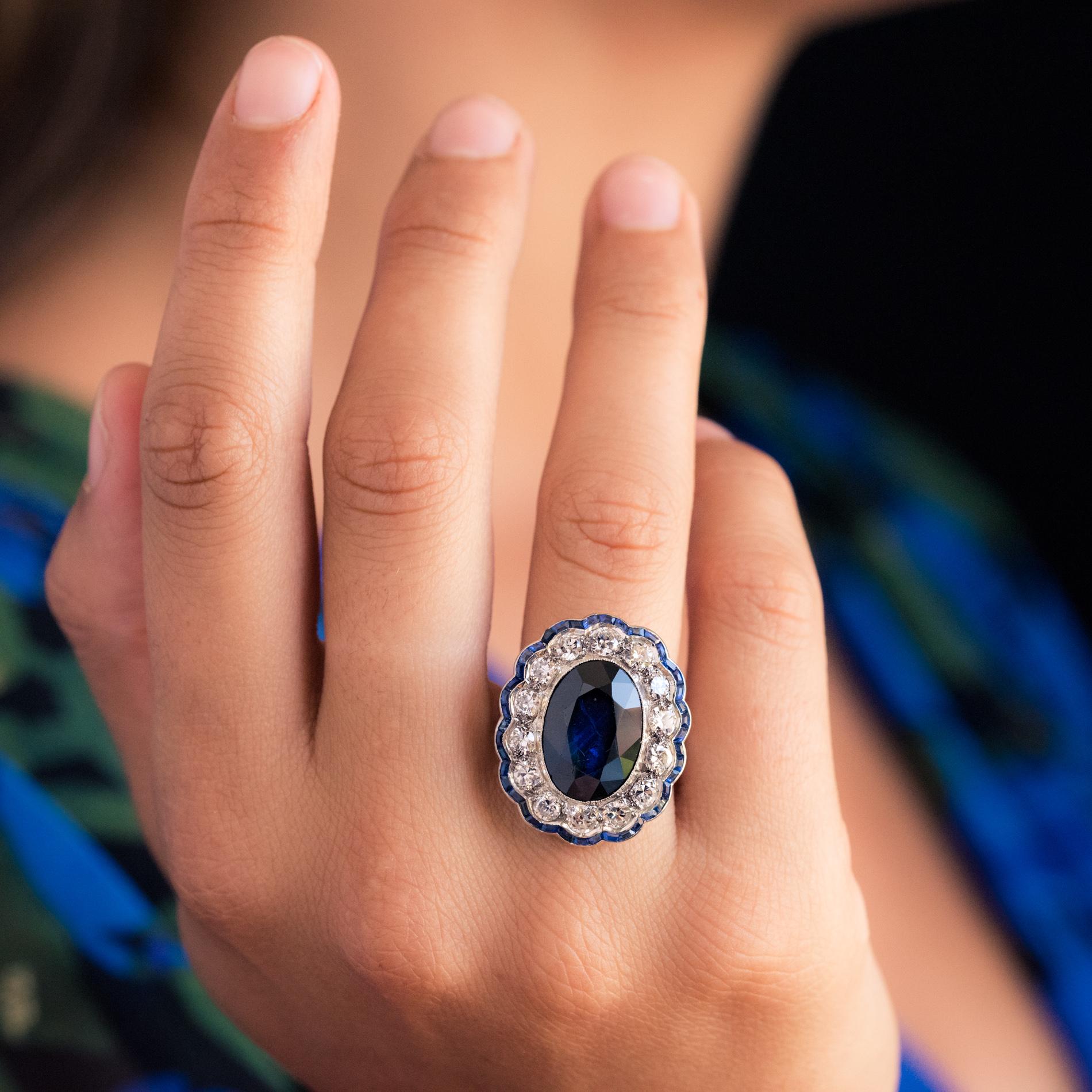 1925s Art Deco 8.40 Carat Sapphire Diamonds Calibrated Sapphires Platinum Ring 1